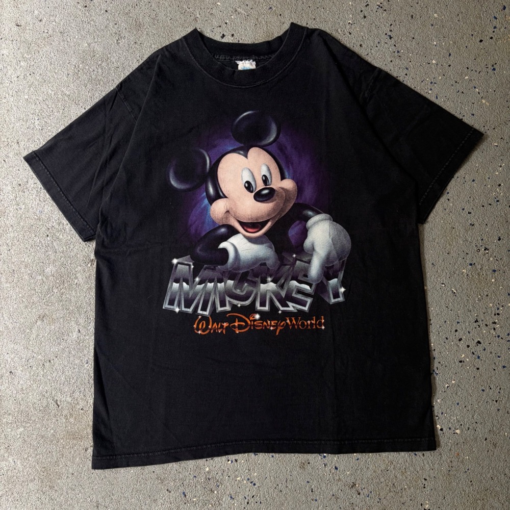 Vintage Walt Disney World Mickey Mouse T Shirt Black Graphic Made in USA Large - Picture 2 of 3